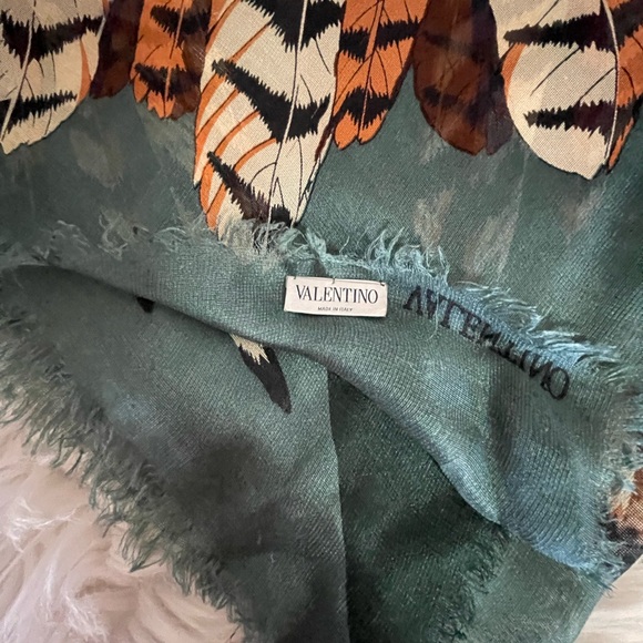 Valentino Owl Graphic Silk Shawl Scarf. - Picture 10 of 16